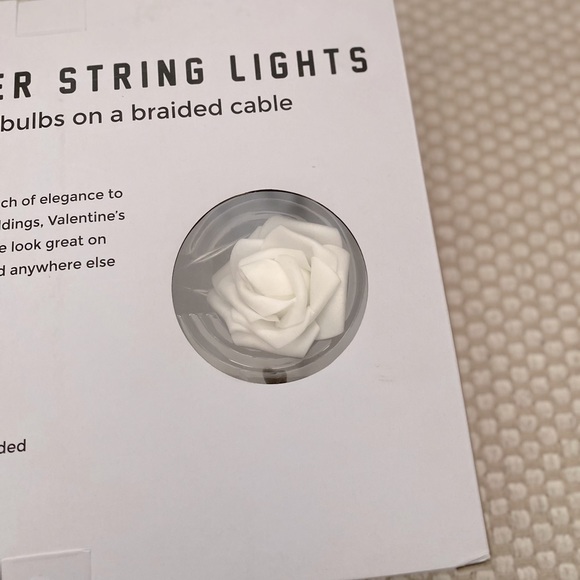 Foam Flower String Lights - Picture 4 of 5